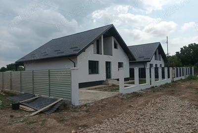 Casă cu 4 camere cu Teren 500 Mp în Holboca - 3