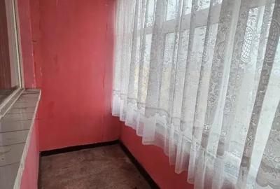 Apartament cu 3 camere decomandat în Valea Rosie - 3