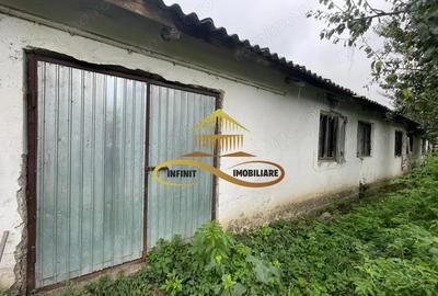 Cladire veche de vanzare in Saucesti Bacau - 15