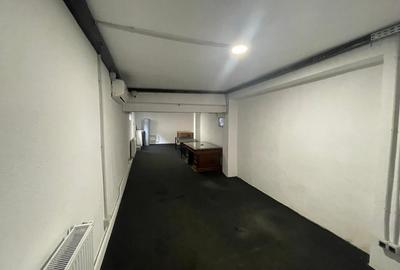 Spatiu comercial 35mp in zona Podisor Craiova - 3