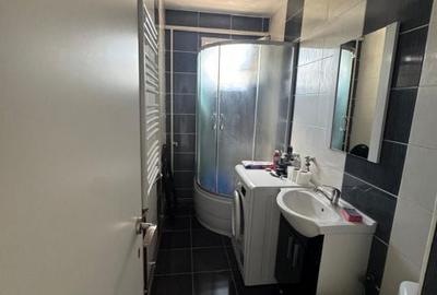 Apartament cu 2 camere semidecomandat în Craiovița Nouă - 3