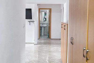 Apartament cu 4 camere decomandat în Griviței - 12