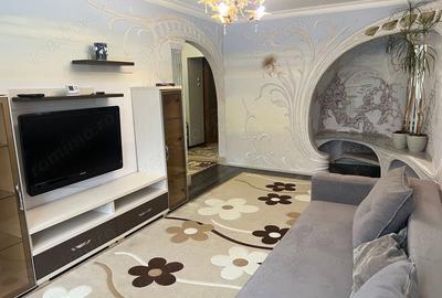 Apartament cu 3 camere decomandat în Giurgiului