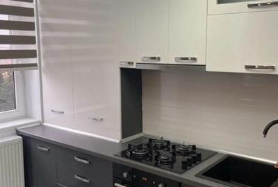 Pers. fizica Inchiriez ap 3 camere Nufarul - 3