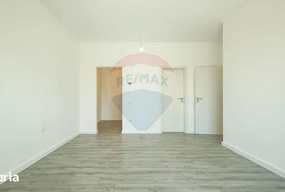 Casă cu 5 camere cu Teren 657 Mp în Florilor - 11