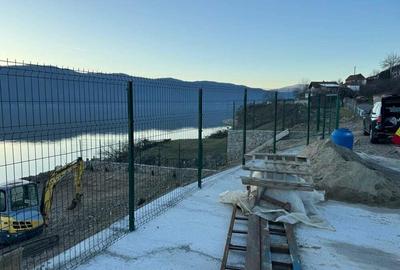 Teren malul Dunarii Teren malul Dunarii - 2