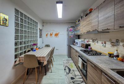 Apartament 2 camere, decomandat, 57mp + terasa 12mp/ zona Eroilor - 2