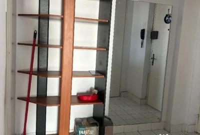 Apartament cu 2 camere decomandat în Domenii