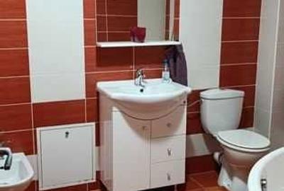 Apartament cu 3 camere decomandat în Central - 4