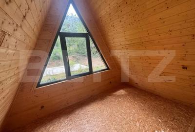 Casă cu 2 camere cu Teren 560 Mp în Hurez - 1