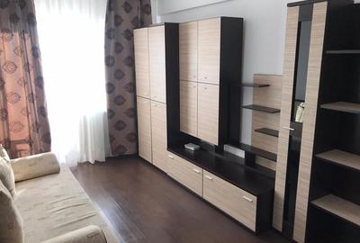 Apartament cu 3 camere decomandat în Republicii - 3