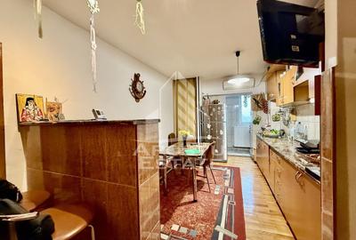 Apartament 3 camere, 2 bai, decomandat, etaj intermediar, lift, Fabric - 7