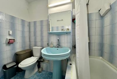 Apartament cu 3 camere decomandat, mobilat în Central - 24