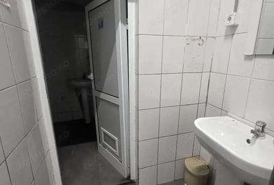 Spațiu comercial, de 638 mp, în Victoriei - 8