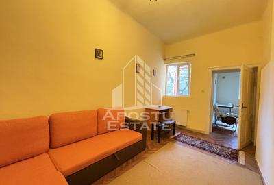 Apartament 2 camere, parter înalt, centrala proprie  zona Sinaia - 3