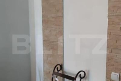 Apartament cu 3 camere semidecomandat în Florești - 2