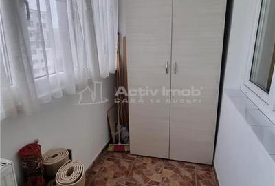 Apartament cu 2 camere decomandat, mobilat în Micro 20 - 1