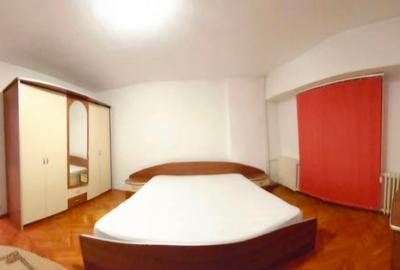 UNIRII CENTRAL, apartament -4 camere,decomandat, PROPRIETAR - 10