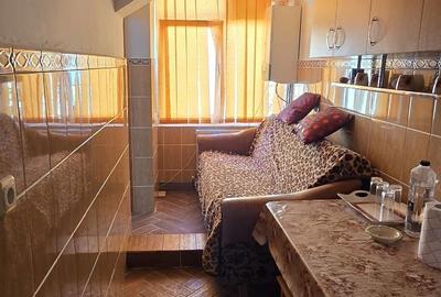 Garsonieră decomandată în Central - 7