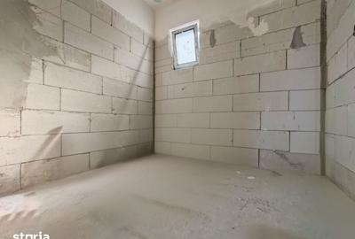 Casă cu 3 camere cu Teren 250 Mp în Agigea - 9