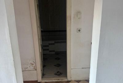 Apartament cu 3 camere decomandat în Exterior Vest - 4