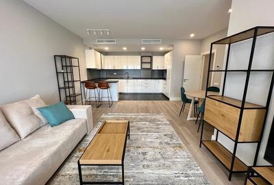 Apartament cu 3 camere decomandat, mobilat în Iancu Nicolae