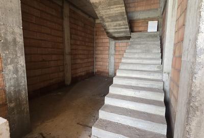 Apartament cu 2 camere semidecomandat în Moșnița Nouă - 3