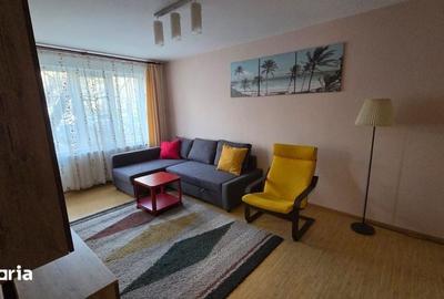 Apartament cu 2 camere decomandat în Titan - 2