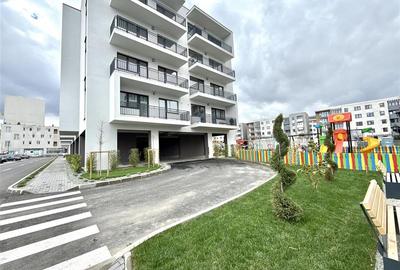 Apartament cu 3 camere decomandat în Tractorul - 20