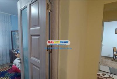 Apartament cu 3 camere semidecomandat în Central - 2