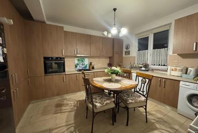 COMISION 0% | Casa Triplex | Zona Dumbravita | 4 Camere | - 5