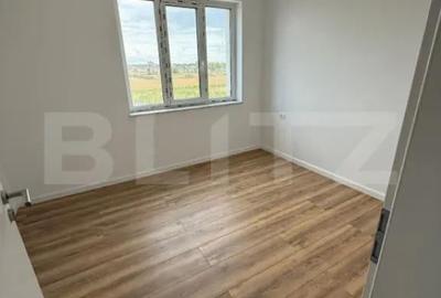 Casă cu 4 camere cu Teren 254 Mp în Remetea Mare - 11
