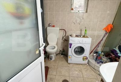 Casă cu 5 camere cu Canalizare în Central - 8