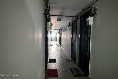 Apartament cu 3 camere decomandat în Vitan - 24