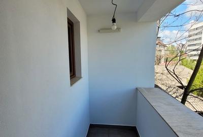 Apartament cu 3 camere decomandat în Central - 10