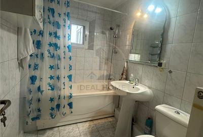 Apartament cu 2 camere decomandat în Nicolina - 2