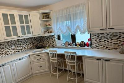 Casă cu 3 camere cu Teren 2994 Mp în Ogrezeni - 9