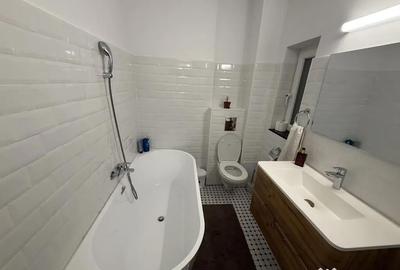 Apartament cu 6 camere decomandat în Ultracentral - 1