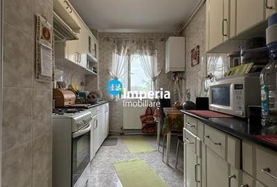 Apartament 4 cam, semi - decomandat, de vanzare zona Tatarasi - Dispecer - 6