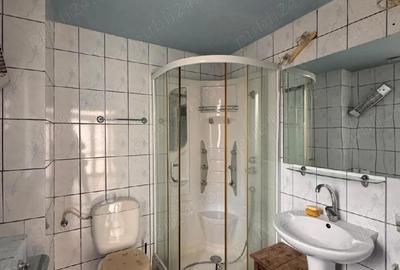 Spațiu comercial, de 60 mp, în Central - 10