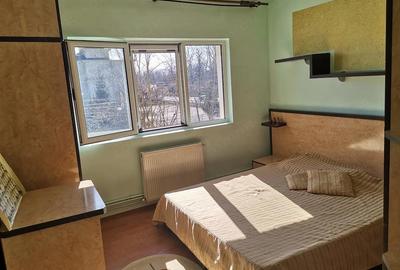 Apartament cu 2 camere decomandat în Central - 2