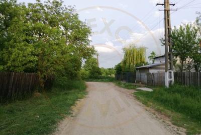 Teren 2000 mp intravilan Smeura-Mosoaia. Comision 0% - 3