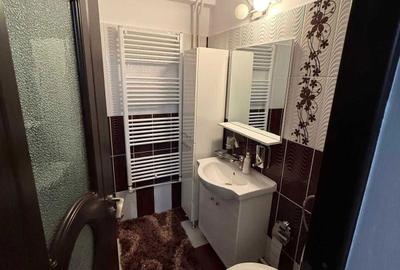 Apartament cu 2 camere decomandat în Central - 2