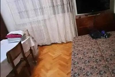 Apartament cu 3 camere decomandat în Dâmbu Pietros - 3