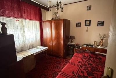 Apartament cu 3 camere decomandat în Calea București - 2