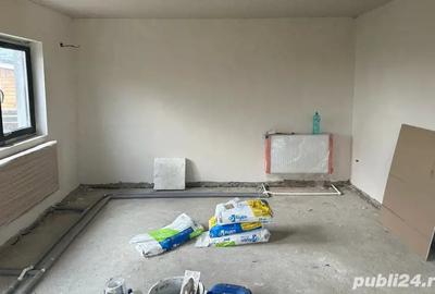 Casă cu 4 camere cu Teren 350 Mp în 1 Decembrie - 9