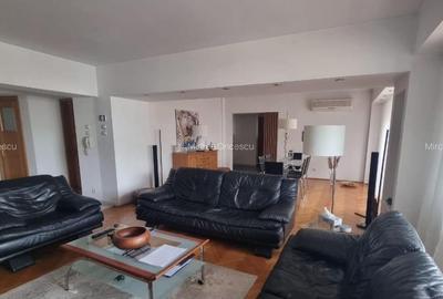 Apartament cu 5 camere decomandat, mobilat în Ultracentral - 4