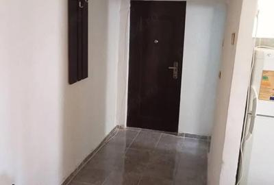 Garsonieră semidecomandată în Central - 1