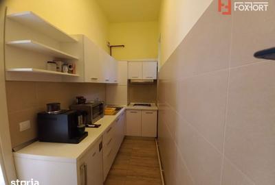 Apartament cu 3 camere decomandat în Badea Cârțan - 1