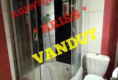 Apartament cu 4 camere decomandat în Găvana - 12